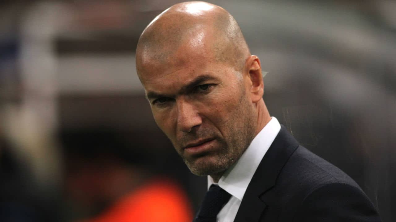 zidane-garantiu-uma-fortuna-de-120-milhoes-de-dolares-mesmo-fora-dos-gramados;-entenda