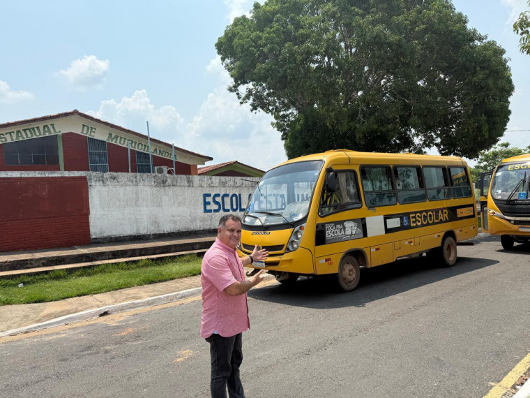 Prefeito de Muricilândia Alessandro Borges afirma que nunca se negou a fornecer o transporte escolar para a população e cutuca deputado